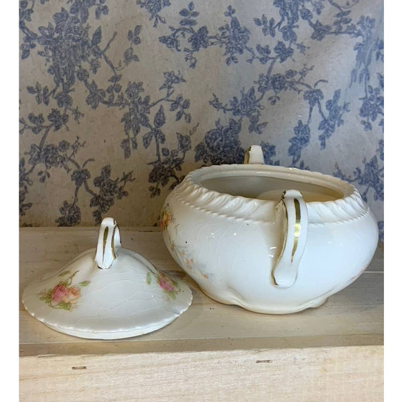 VTG 1940s Royal Gadroon by Harker Lidded Sugar Bowl *Chipped* - Picture 3 of 9